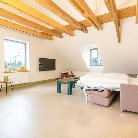 Apartment Schiffbruecke 40 Mit Dachterrasse & Hafenblick